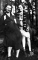 BETTY & DI woods